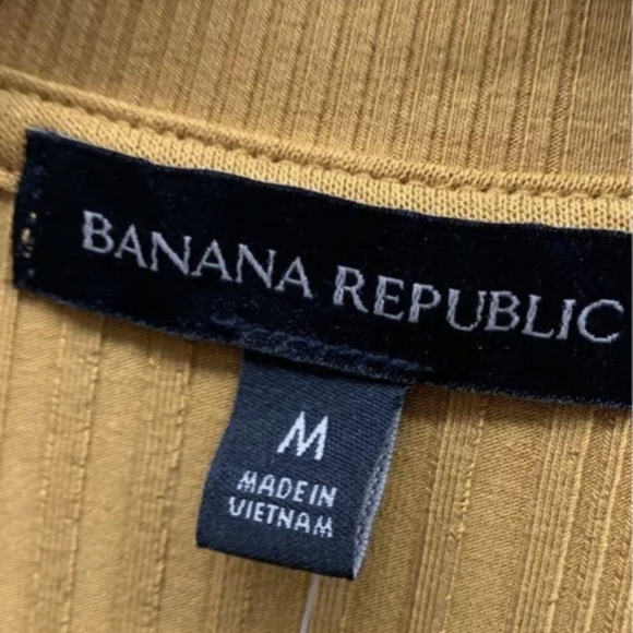 Banana Republic Ribbed Knit Cropped Jumpsuit Size M NWT MSRP $119 - Picture 4 of 5